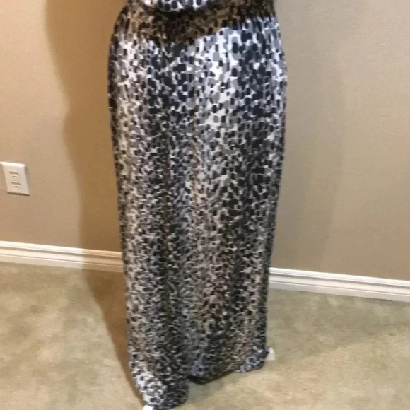 Banana Republic Factory Multi-Print Dotted Gray Black & White Maxi Dress-Size 8 - Picture 9 of 13